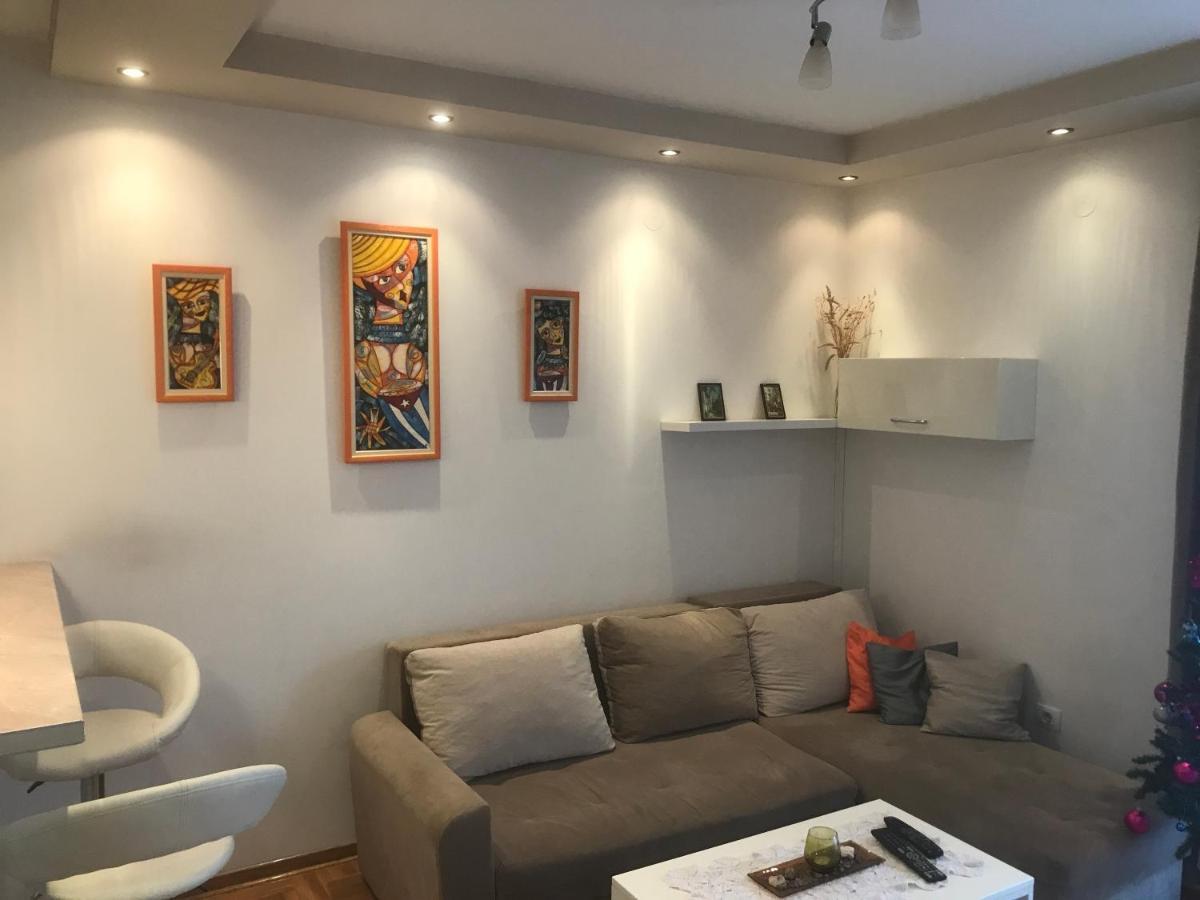 Stojanovic R Apartment *